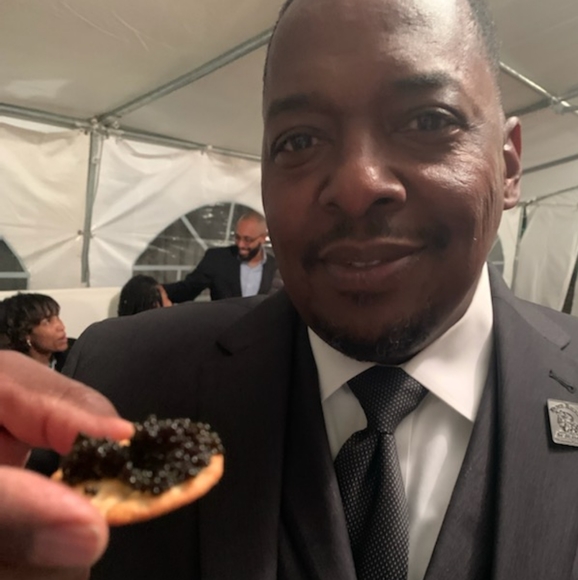 Meet your Posher, Bobby - Picture 2 of 2